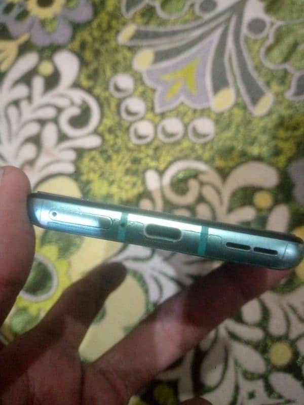 OnePlus 4