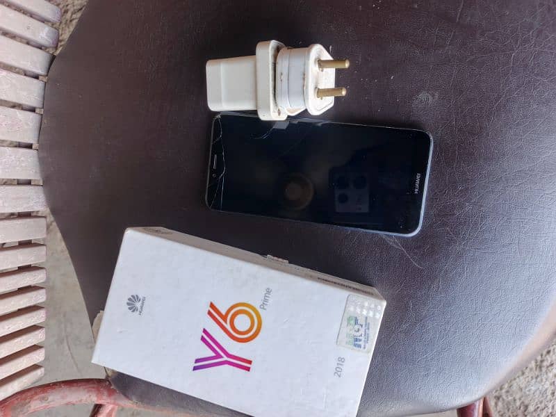 HUAWEI Y6 PRIME 1