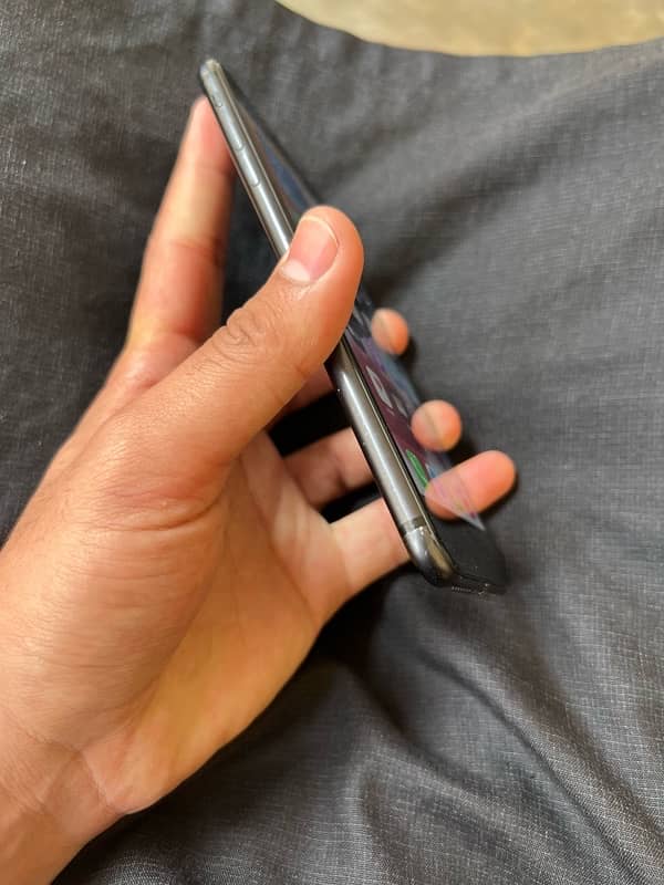 IPhone 7 plus PTA approved 3