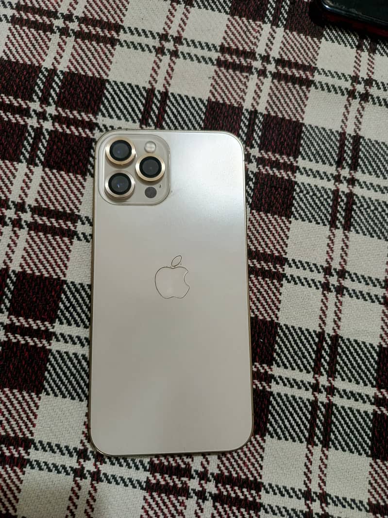 Iphone 12 pro max Gold color 0