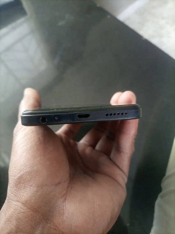 infinix smart 7 4+3/64 only phone all ok bus tuch chang 4