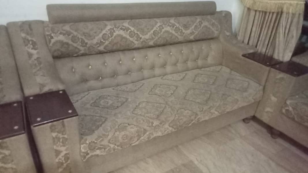 6 Seater Sofa  Set for Sale 1