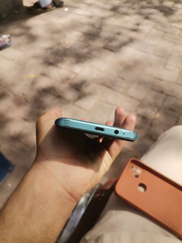 infinix hot 10 i 4