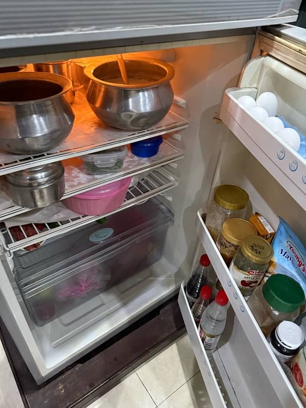Haier Refrigerator jumbo size 6