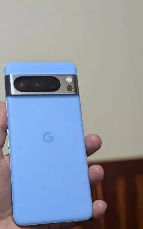 Google pixel 8 pro 0