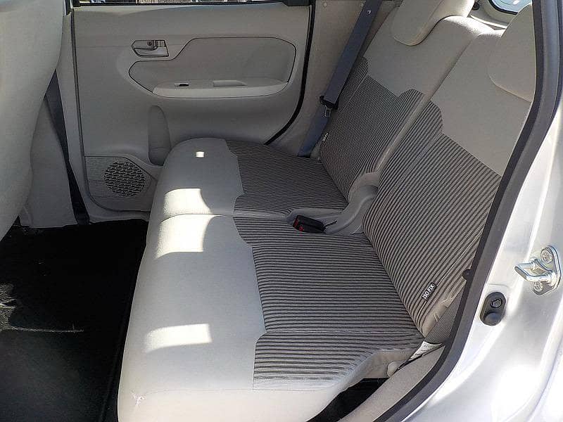 Daihatsu Move 2021 10