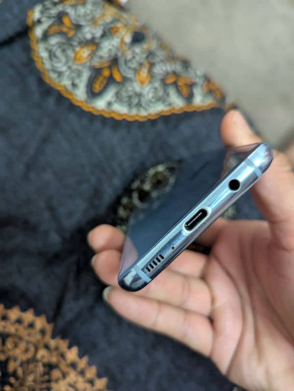 Samsung S8 Plus Non PTA 3