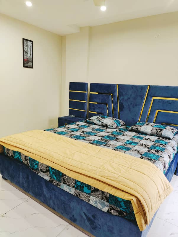 Luxury Furnished Flat Available on Daily Basis Rent 5