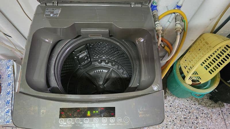 Signature Fully Automatic Washing Machine 12 KGs 3