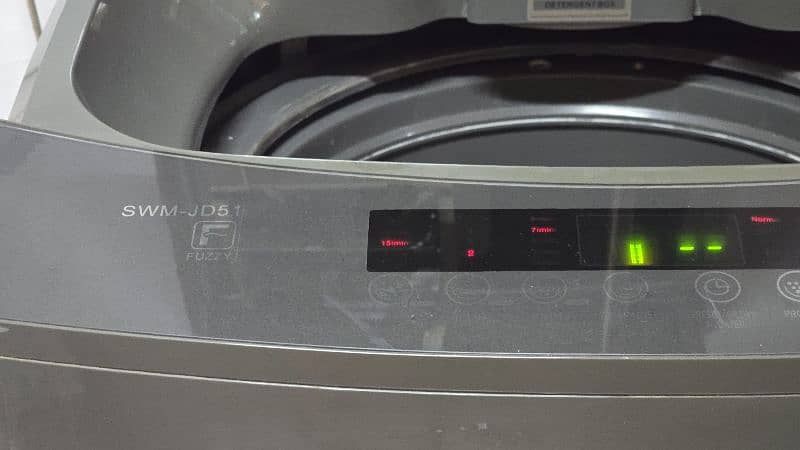 Signature Fully Automatic Washing Machine 12 KGs 4
