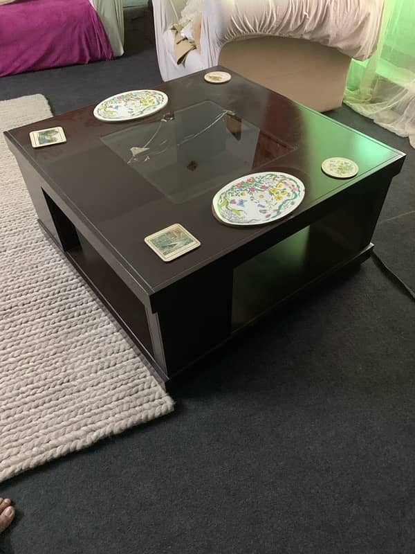 Fancy Center table and side tables for sae 0