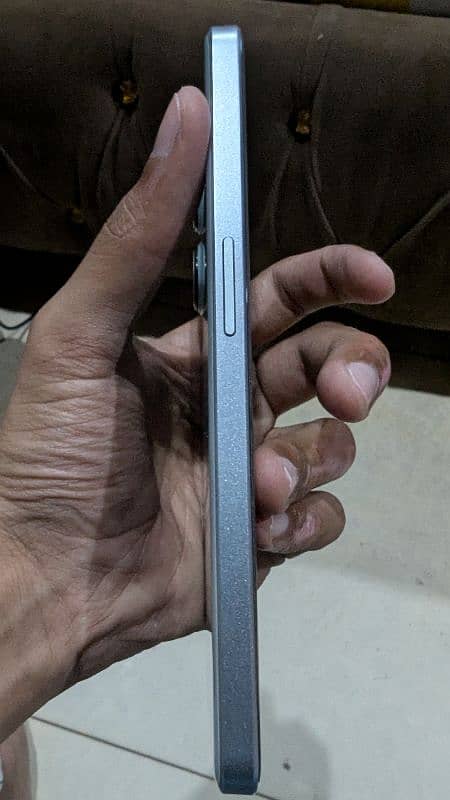 OnePlus ace 2v Nord 3 16/256 5