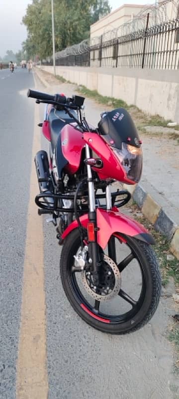 YBR 125 5