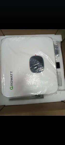 Growatt 10KW Three Phase Solar Inverter 1
