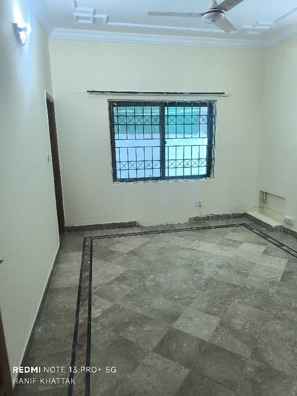 2 Beds & 2 Baths Ground Portion Available For Rent 6