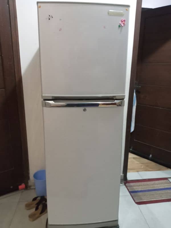 Orient fridge 12 cubft. 0