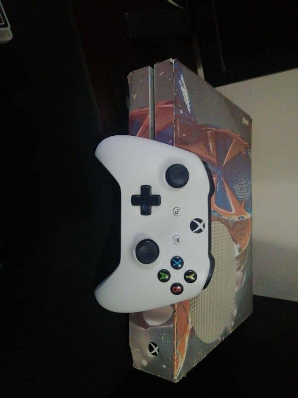 Xbox One S 1TB with FC 24 ( digital ) 0