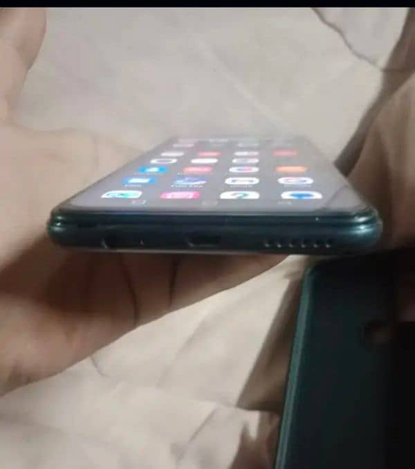 Infinix hot 10 4 /64.10 by 8 2 sim working 1