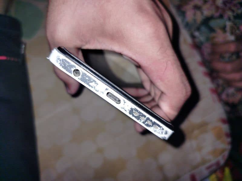 infinix Hot 30 Mobile Gaming 2