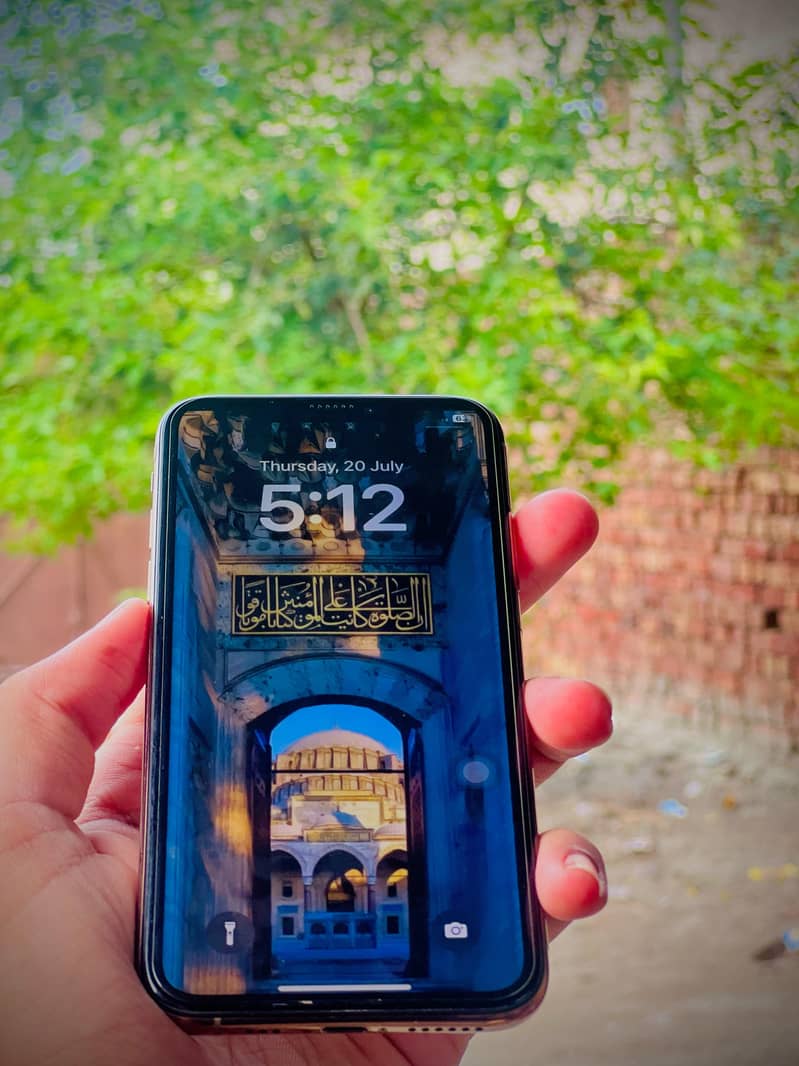 Apple iPhone XS 0