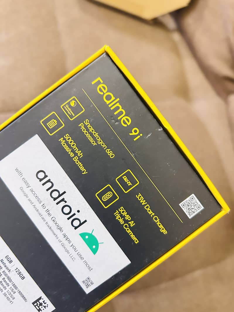 Realme 9i 6/128 - V Good Condition - Complete Box - No Fault 9