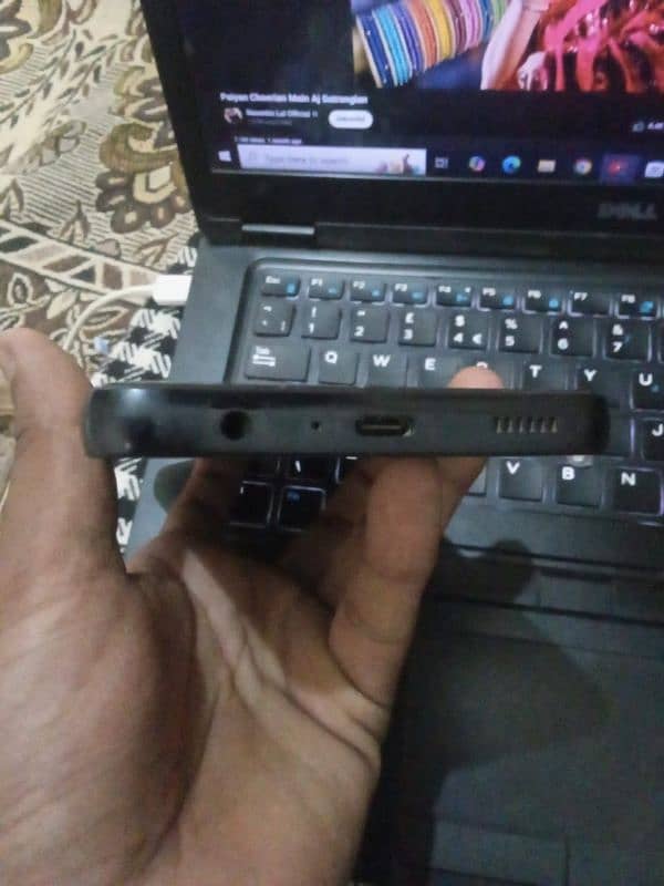 samsung a05 model hai 4gbram 128gb momery condition full 10/10 hai 4