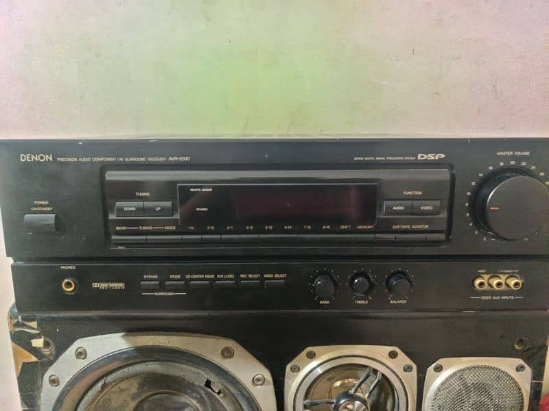 Denon amplifier avr-2000 0