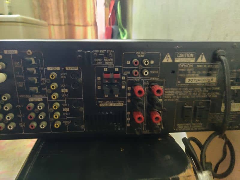 Denon amplifier avr-2000 1