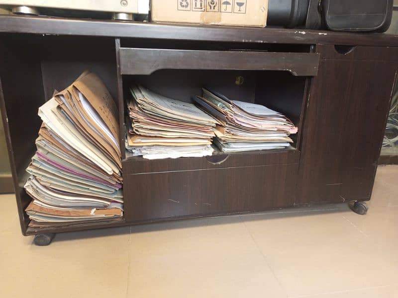 important 3 pcs executive table for sale 3