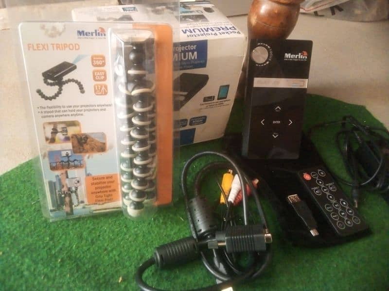 home pocket  projector premium 0