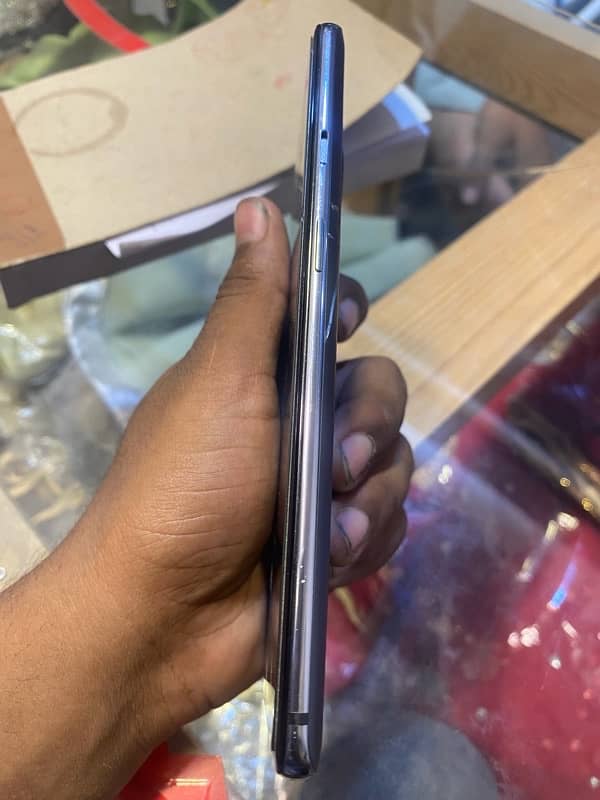 one plus 7t 8 /128 dual pta 3