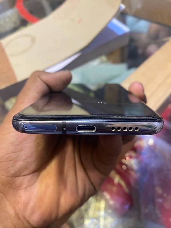 one plus 7t 8 /128 dual pta 4