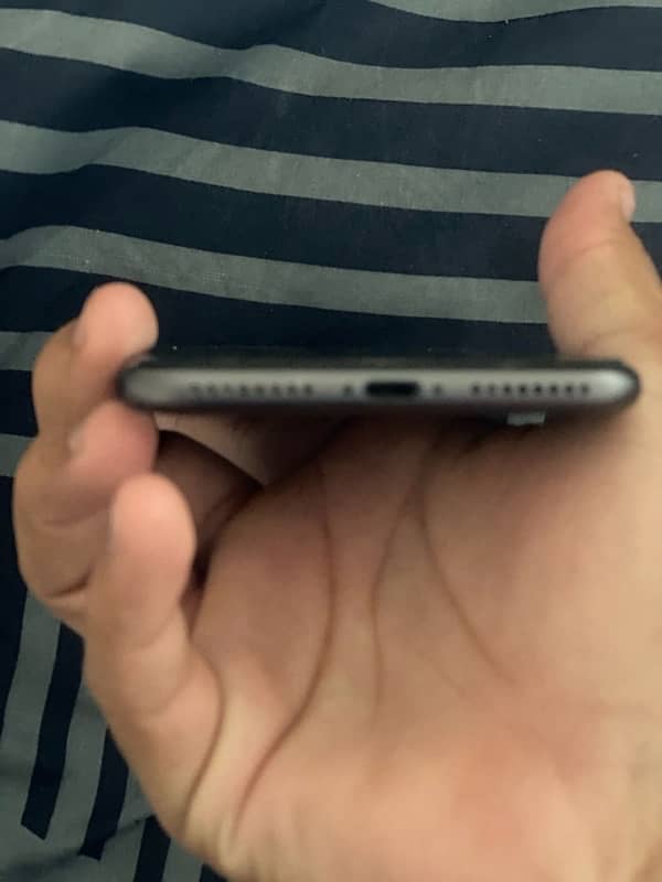 iphone 8 plus non pta water pack 1