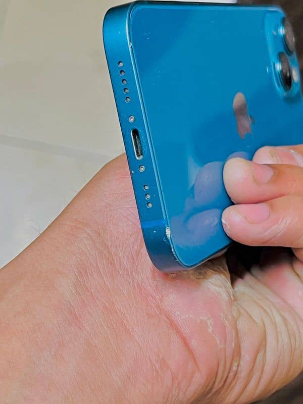 Iphone 13 Blue JV  9.9/10 Condition Almost 10/10 6