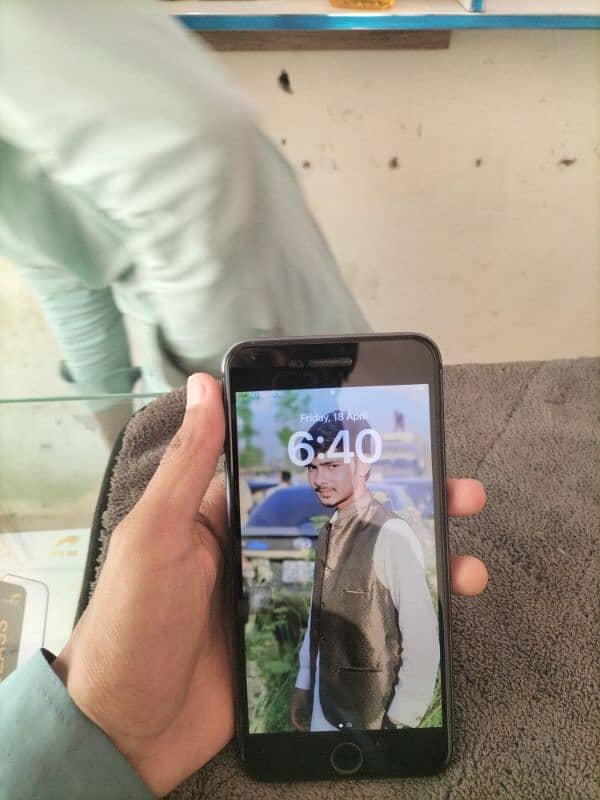 reno 5 . . . oppo f19 . . . oppo a54  . . i phone 7 2
