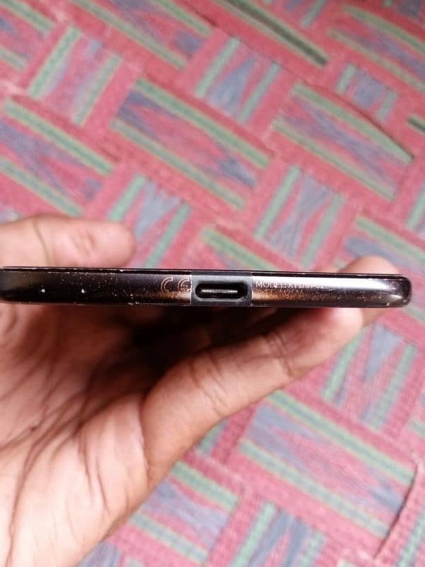 Moto Z2 force Whatsapp yah call 03283475865 8