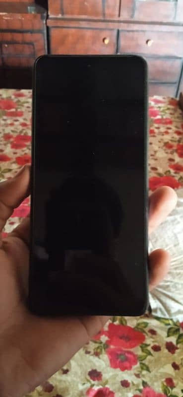INFINIX HOT 40 8GB/256GB WITH DABA CHARGER 1