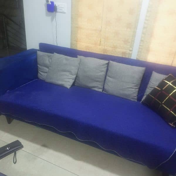 L shape sofa like new condition. sale urgent. 4