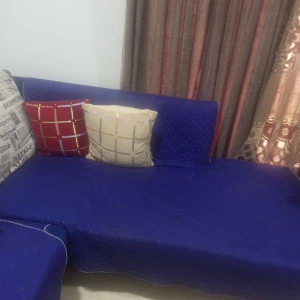 L shape sofa like new condition. sale urgent. 5