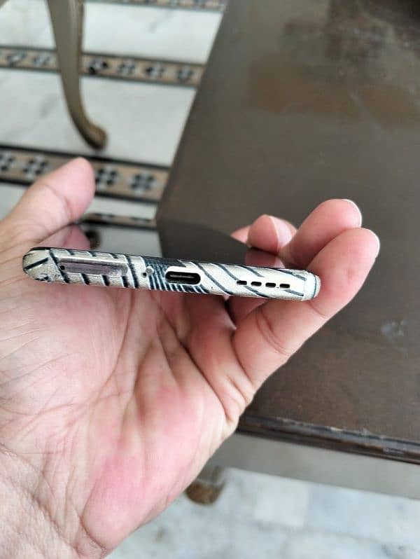 infinx note 40 pro 12 GB ram 256 rom bilkul new h 0301 4864447 2