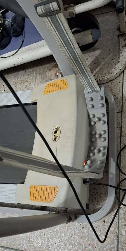 Trademill and Viberator Massage Machine 4