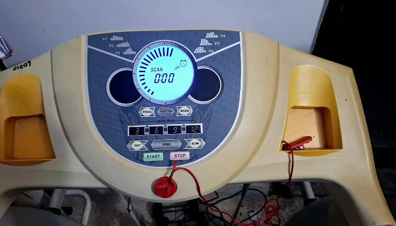 Trademill and Viberator Massage Machine 6