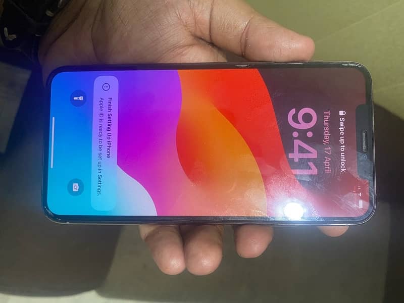 Iphone 11 Pro Max PTA Approved Gold 256gb With box 0