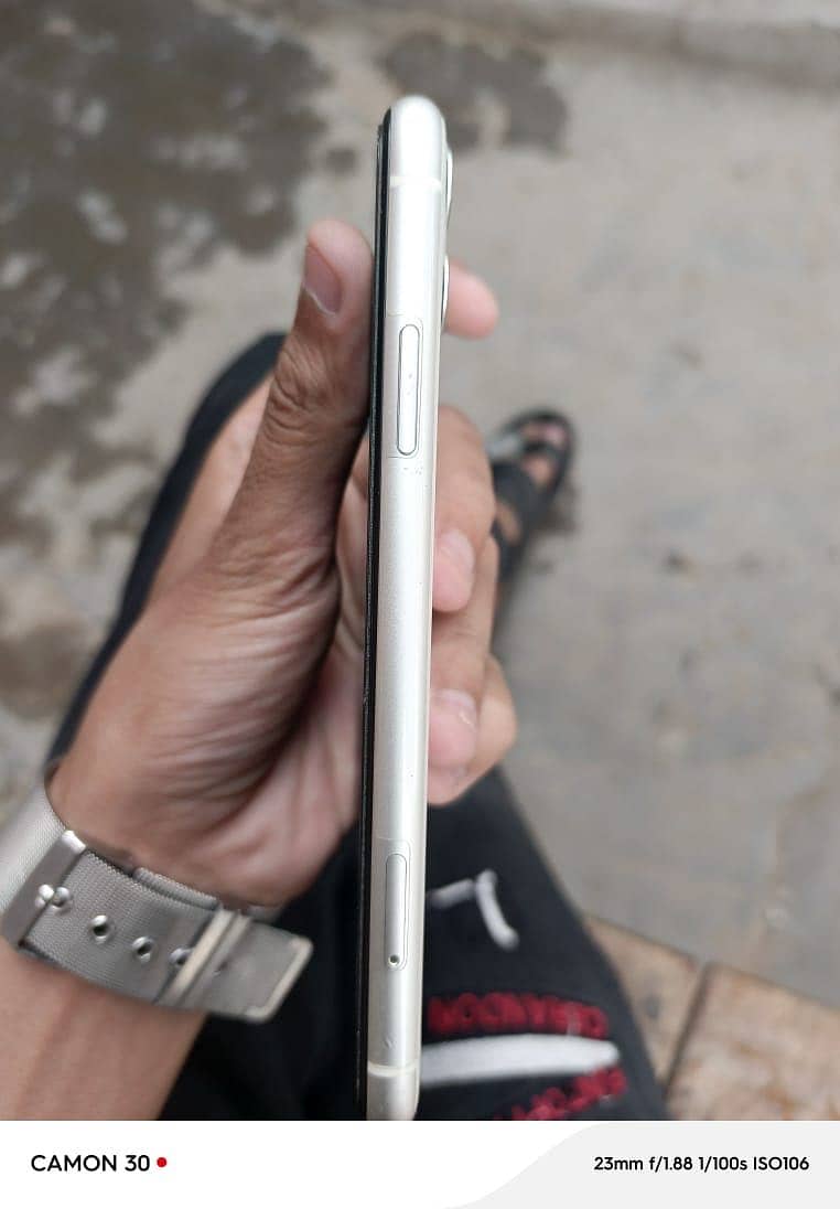 I phone 0