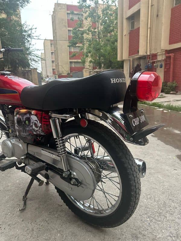 Honda 125 2022 model 2023 registered 5