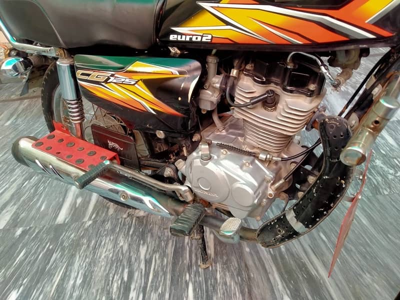 CB 125 model 2021( +92 301 1565672) 8
