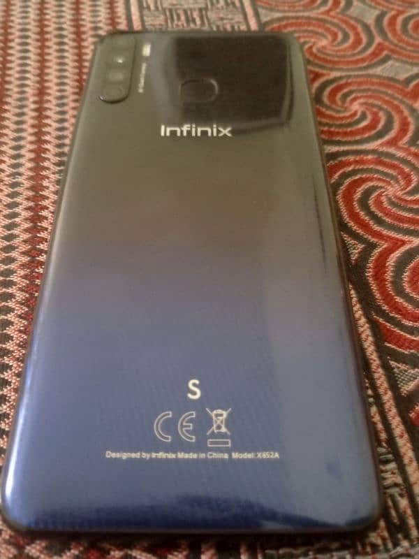 mobile for sale 10 by 8 condition 6
