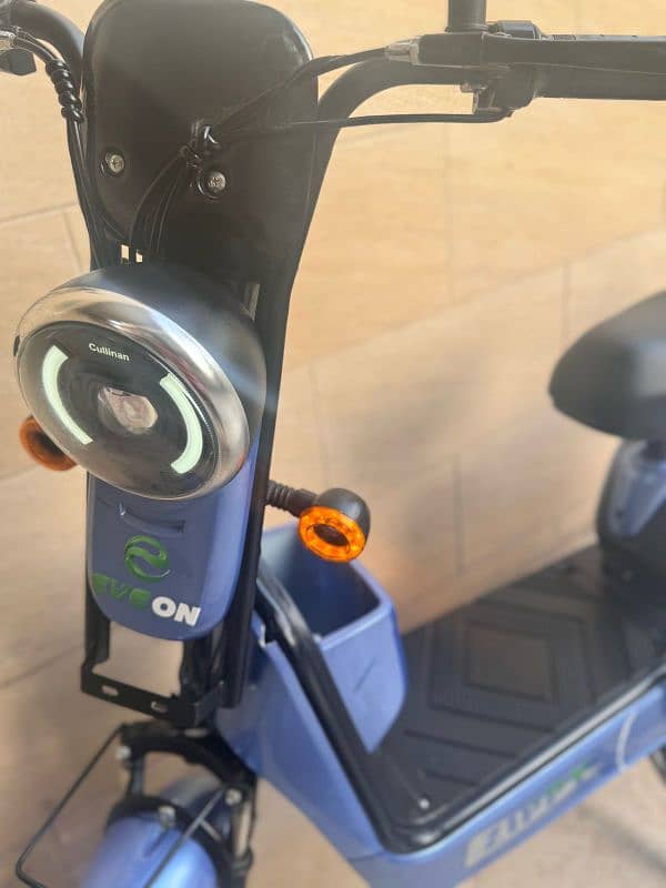 eveon zippy electric scooter 1