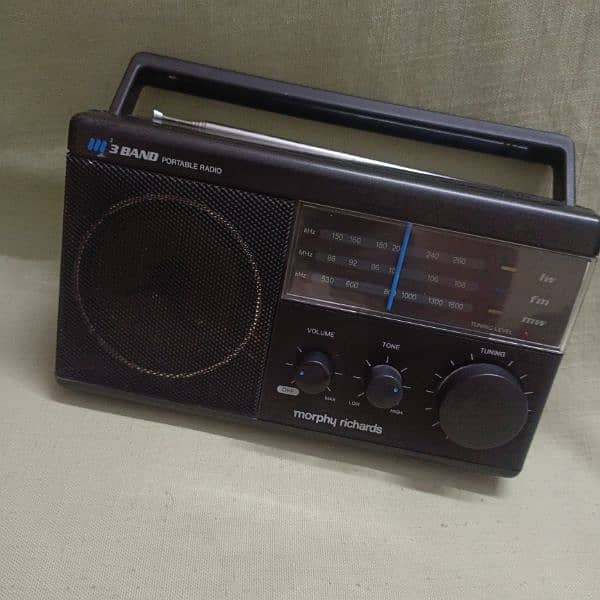 Radio . Morphy Richards 3Band 3