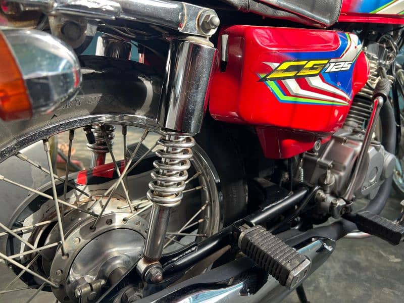 Honda CG 125 bio matric available 3